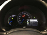 ◇とっても見やすいメーターです。夜間時はラグジュアリーな気分にさせてくれる照明が魅力ですので、夜のドライブも楽しみになりますよ♪