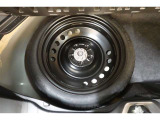 スペアタイヤが装備されております!