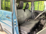 運転席シート廻りは使用感も少なく、良好な状態となっています。丁寧に使われていたことがよくわかりますね。
