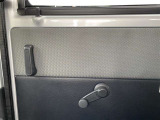 スライドドア窓操作部