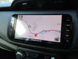 日産純正カーナビゲーション・大画面表示で地図も見やすく、初めての道もこれがあれば安心ですね。