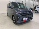 安心・安全な走行のために、ダイハツのプロの整備士が基本性能に関わる機能や状態を徹底的に点検しています。ご納車前には、法定12ヵ月点検相当の点検・整備を実施しています。