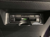 【ETC】とっても便利なETCを装備しています。 ETCを利用して、高速道路を楽々ドライブしましょう。 渋滞緩和にも繋がってエコ!?にも繋がります。