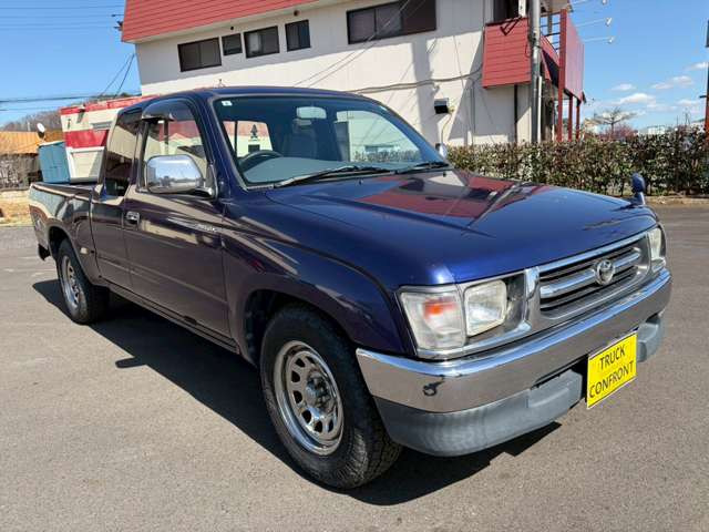 トヨタ ハイラックス 2D エクストラキャブ 社外ナビゲーション車 の