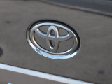 TOYOTAエンブレム艶無しブラックペイント済み!!