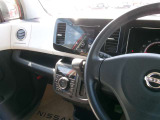 操作しやすい運転席廻り!操作パネルも使いやすい!!ドライブが楽しくなりますっ
