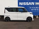 【3】アーバンクロムはベース車に以下の装備が付加されております。●サイドターンランプ付電動格納式リモコンブラックドアミラー(ドアロック連動自動格納機能付)※次画像に続く