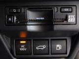非常時やキャンプなどに役立つAC100Vコンセント付きです。ETCも装備してます。