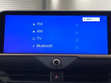 ブルートゥースに接続することにより、スマホに入ったお気に入りの音楽を車内で楽しむことができます♪あると本当に便利な機能になっています!