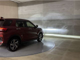LEDヘッドランプです。十分な明るさを保ちつつも消費電力が少なく、バルブ寿命も長いのが特徴です。瞬時にMAXの光量を発揮するのもLEDならではです。
