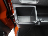 ダイハツディーラーでは「ダイハツ認定U-CAR」という基準を設け、車選びに詳しくないお客様でも「安心して選べる」をご提供しています。