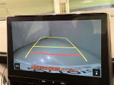 車庫入れや後方操作をサポート!苦手な駐車も安心のバックモニター付きです♪ガイド線も表示されますので、どこまで下がれば良いか目安にもなります☆