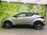 C-HR ハイブリッド 1.8 S GR スポーツ 