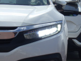 ★LEDヘッドライト搭載★ 白っぽく光る明るく省電力なLEDライト!先進的な白い輝きでフロントフェースを引き締めます☆