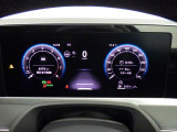 デジタル液晶メーター&rdquo;Digital Cockpit Pro&rdquo;です。画面の切り替えは、ハンドルのボタンで簡単に操作ができます。