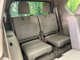 3列目シートはもちろん状態良好☆大人でもゆったりと座って頂けますので、大人数でのお出かけもラクラクです♪ご家族で、気の知れた仲間で、ドライブに行くのが楽しみですね♪