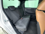後部座席の画像です。是非実際に座ってみて下さい。