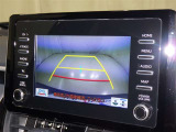 バックモニター付なので後退時に後方が見えるので安心。 車は構造上、死角がたくさんなので万が一を考えると必須ですね。 あくまで補助の為の装備、バックは目視で確認する事が重要ですよ。