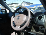 安心の保証内容。全車「1ヶ月または1000キロ」まで無償保証。延長保証にご加入で「最大2年または20000万キロ」まで保証いたします。