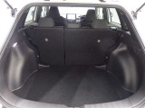 広々としたラゲージスペースを備えています。大きなものや長さのある荷物もしっかりと積み込めます。