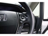 Hondaセンシングの機能のひとつ、アダプティブクルーズコントロール付!アクセルから足を離しても設定したスピードと前車との車間を保ち走行してくれます!車線維持もアシスト☆高速道路で疲労軽減ですね☆