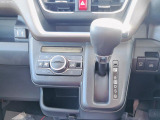 インパネシフト。操作しやすい位置です。