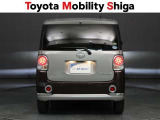リヤのコンビネーションランプは後続車からも確認しやすいデザインです。