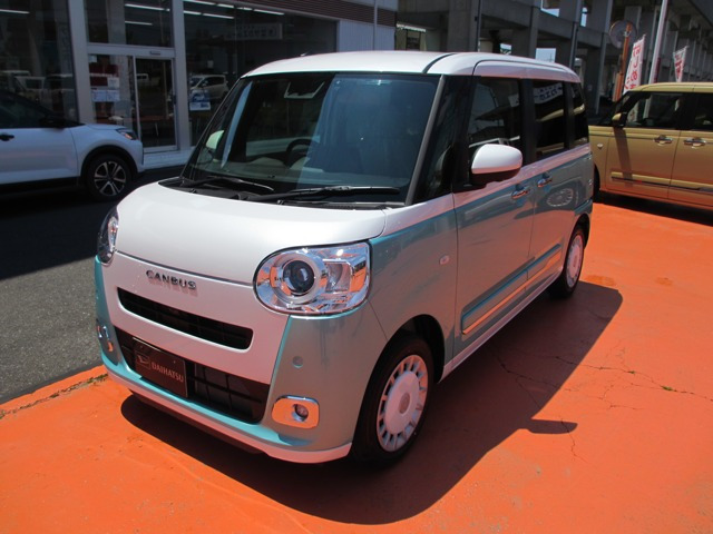 ムーヴキャンバス  ストライプス Gターボ