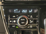 車内空調は&rdquo;AUTOエアコン&rdquo;にお任せ。運転に集中出来ますよ!