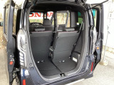 リアシートがあっても、しっかり荷物を積む事ができます。