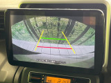【バックカメラ】駐車時に後方がリアルタイム映像で確認できます。大型商業施設や立体駐車場での駐車時や、夜間のバック時に大活躍!運転スキルに関わらず、今や必須となった装備のひとつです!