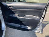 当店の車はルームクリーニング施工済み!納車前には手がけWAX、室内仕上げ清掃で納車をおこなっております!