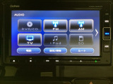 ナビゲーションはフルセグTV対応のGathers純正メモリーナビを搭載しています。Bluetoothオーディオ機能がありますので、スマートフォンなどの音楽も再生できます。
