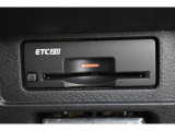 今では必需品のETCもパネルデザインにフィットするビルトインタイプなので、見た目もスッキリとしています