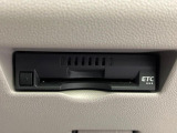 【ETC】高速道路の料金所をストレスなく通過!話題のスポットやサービスエリアに多い「スマートIC」利用時は必須のアイテムです。当店でセットアップを実施、ご納車当日からすぐにご利用いただけます!