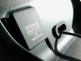 【POWEROUTLET】12V電源ソケットを設置しております。周辺機器の充電にご利用頂けます☆