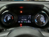 メーターパネルは視認性もよくて目に優しい明るさで好評です!