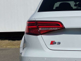 LEDテールライト&シーケンシャルウインカー 装備
