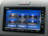 CDやDVD、Bluetooth、フルセグTVなど様々なメディアに対応しています。