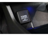 シガーソケットが付いているので、車から電源を取ることが出来ます!