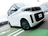 特徴的なデザインのスチールホイール装着車です♪