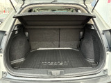 ラゲッジスペースです。荷物を積むスペースが十分に確保されております!!