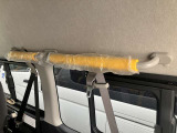 リフト側上部手摺りになります。