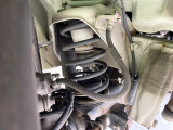 お車を安心してお乗りいただく為には、足回りの定期点検が欠かせません。サービスサポート(有償保証)では無料点検もご提供しており、安心のカーライフをお過ごしいただけるサポート体制が整っています。