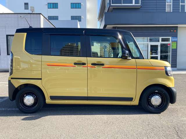 ホンダ N-BOX ジョイ 2トーン の中古車詳細 (5,000km, オータム