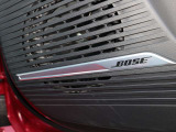 BOSEサウンド装備です。