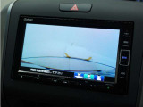 ◆バックカメラ◆リバースにするだけで映ります、後方の安全確認や、狭い駐車場での車庫入れ、雨の日や夜間など視界の悪い時に便利です!安全にバックする為には欠かせない装備です。