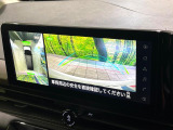 【アラウンドビューモニター】専用のカメラにより、上から見下ろしたような視点で360度クルマの周囲を確認することができます☆死角部分も確認しやすく、狭い場所での切り返しや駐車もスムーズに行えます。