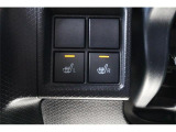 運転席/助手席シートヒーター付です。
