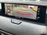 360度ビューモニターで車内から周囲の障害物を確認することができます!駐車場から出るときの左右の確認にも便利です♪